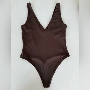 Aritzia - Babaton Chocolate Brown Bodysuit